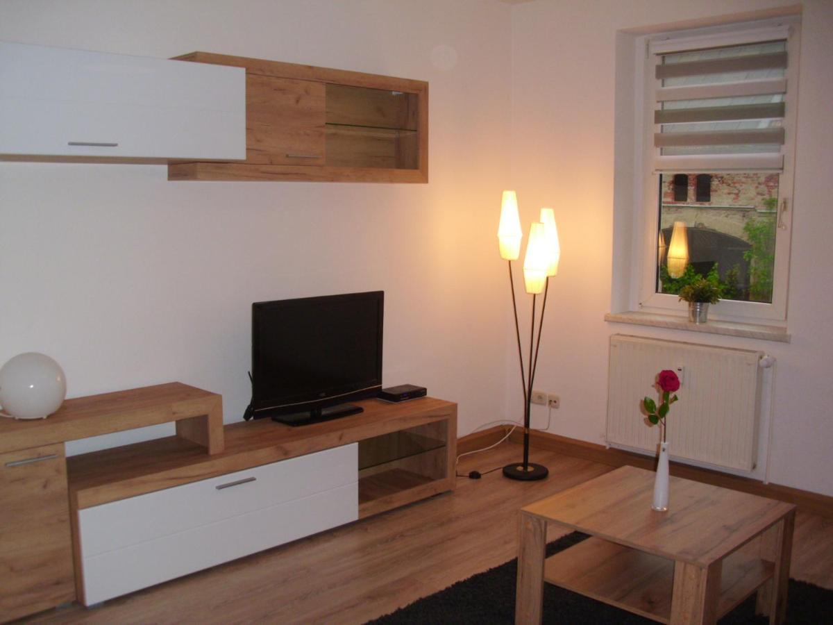 Gaestewohnung In Doebeln Esterno foto